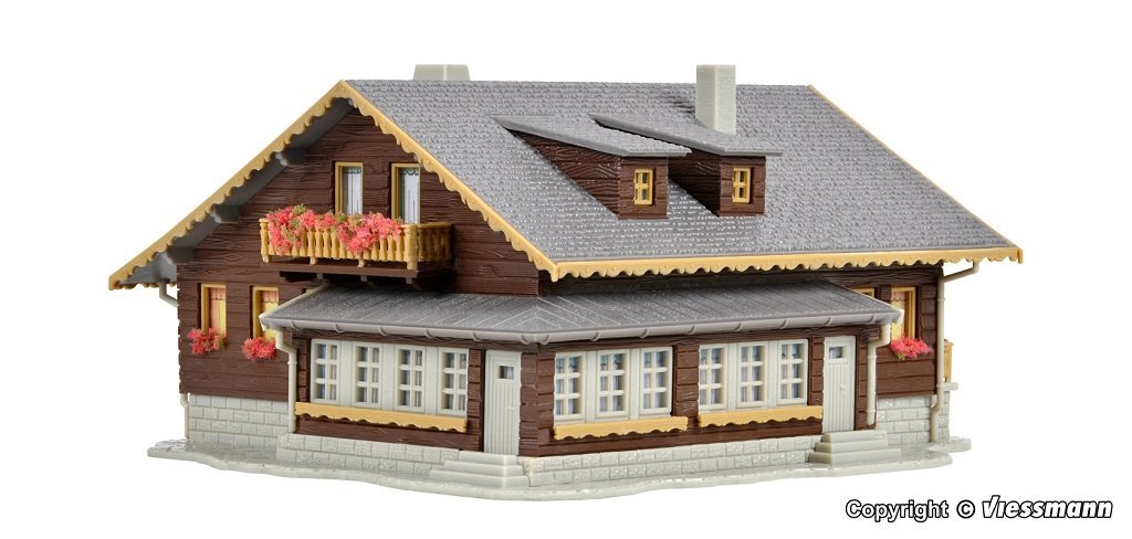 Vollmer 47745 N Chalet