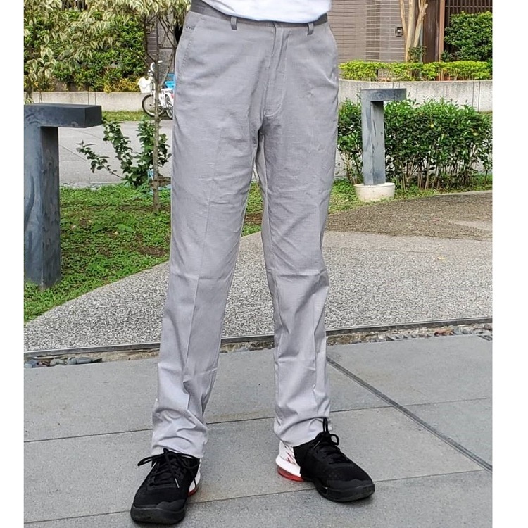 甄褲｜天絲棉淺灰壓紋休閒褲｜中高腰中直筒・薄款彈性・透氣吸汗（28~43 吋）免費改長