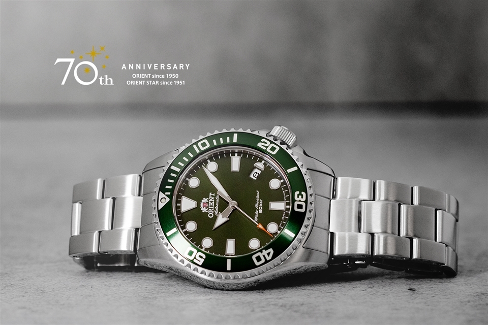 萬年鐘錶 - 東方錶  ORIENT  綠面水鬼潛水錶 RA-AC0K02E   錶徑: 43.4mm