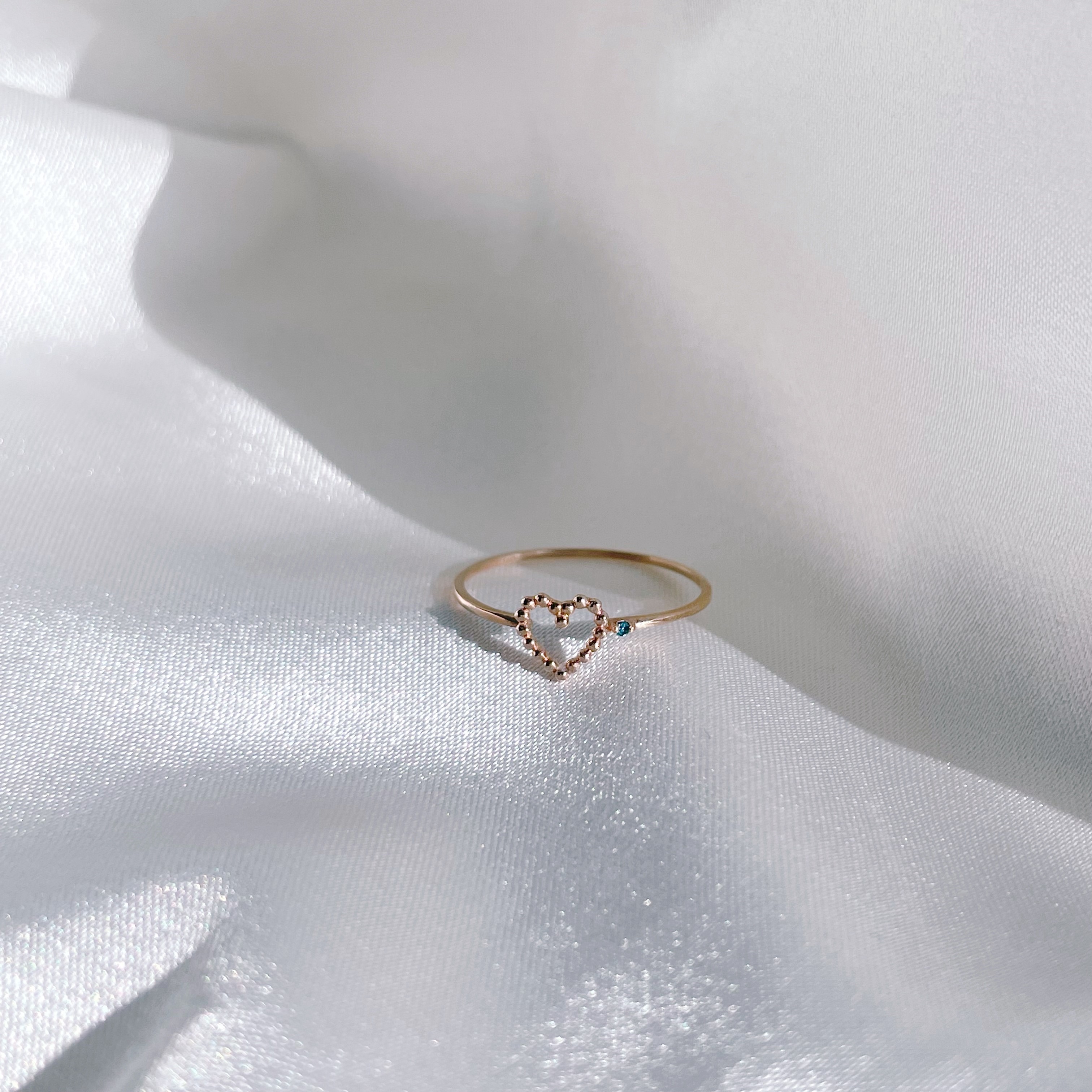 14K簍空愛心小藍鑽戒指