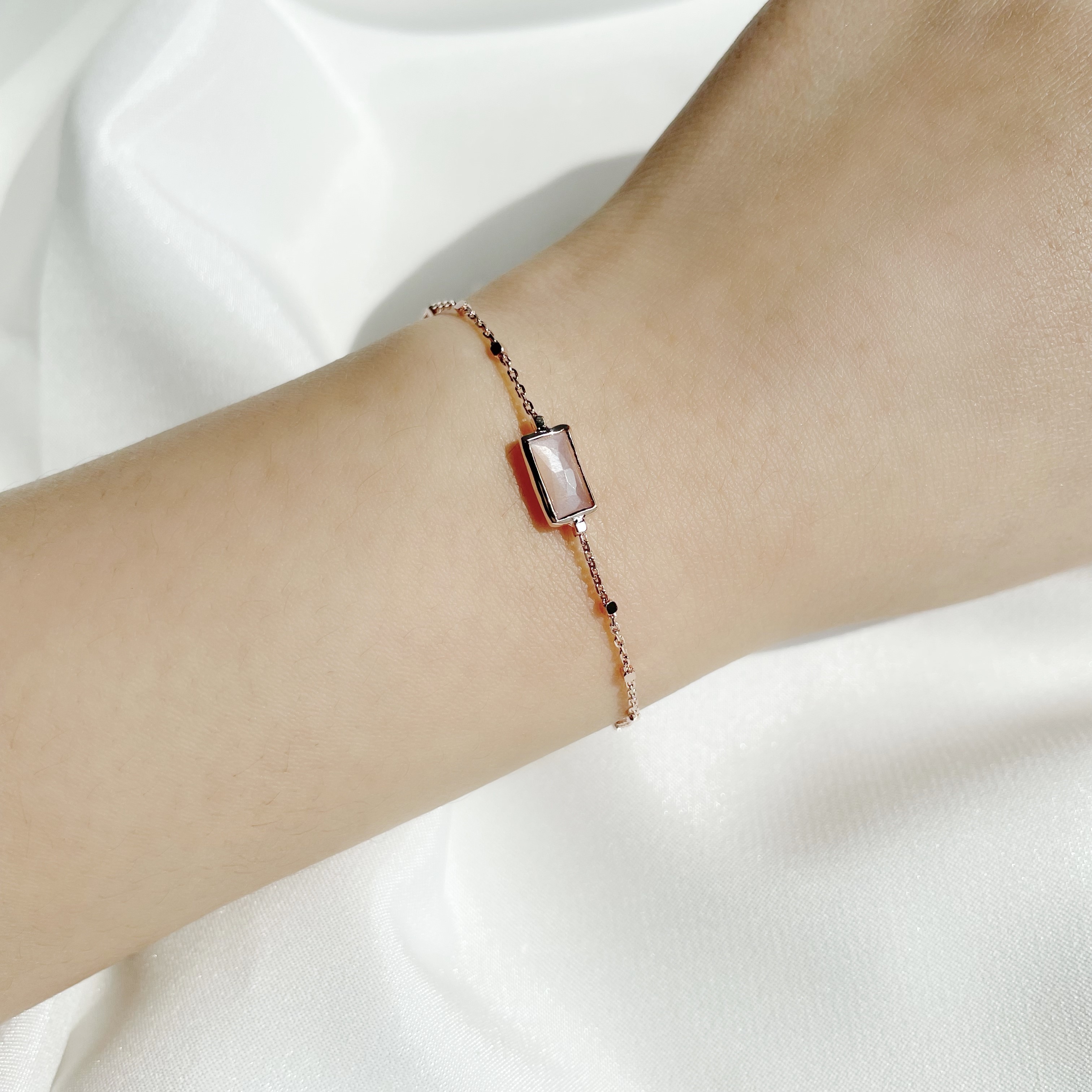 簡約個性長方蜜桃月光方塊手鏈