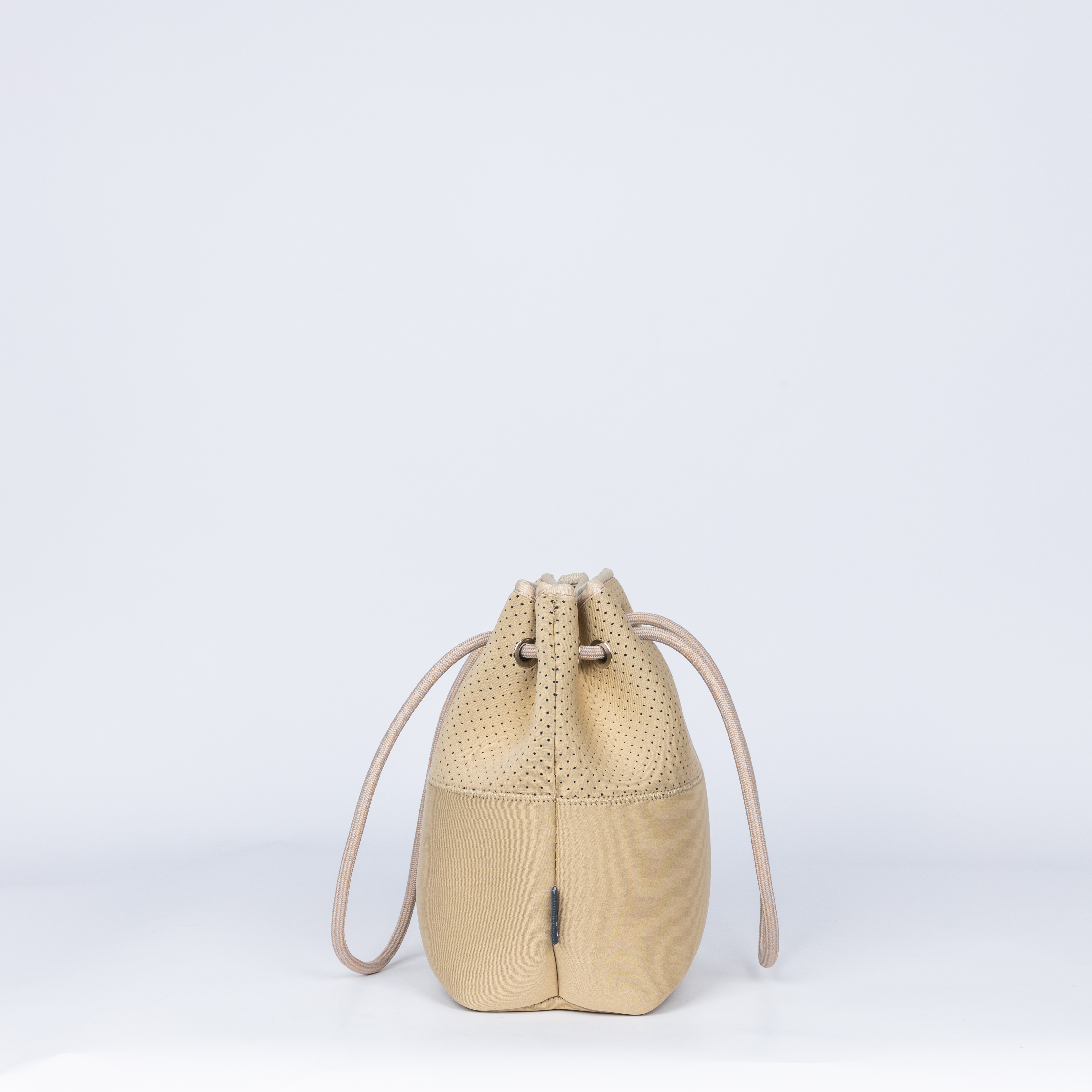 Apc claire hot sale bucket bag