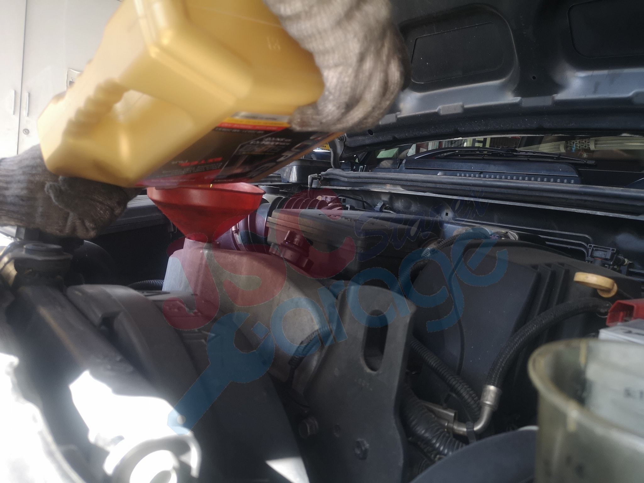 super ester plus 5w40 引擎機油 偈油 jsc starex garage