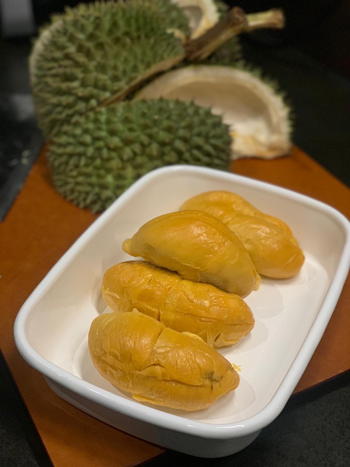 黑刺樹上熟 (AA級別) 榴槤 : 每磅 $125