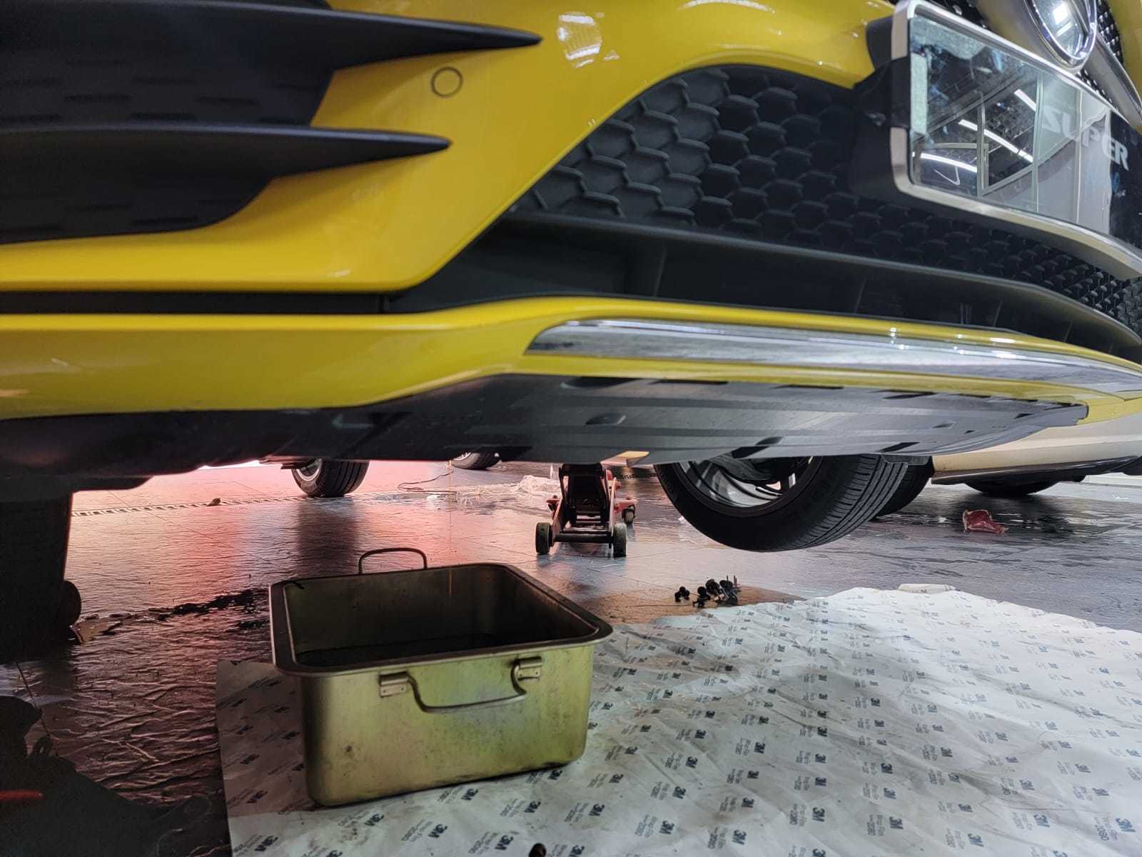 mercedes-benz b180 w247 換油 偈油 yellow 黃色 浚車汽車音響精品電池 juns car and audio