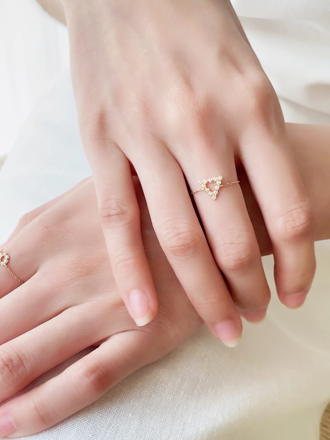 Element Progressive 三角形鍊戒