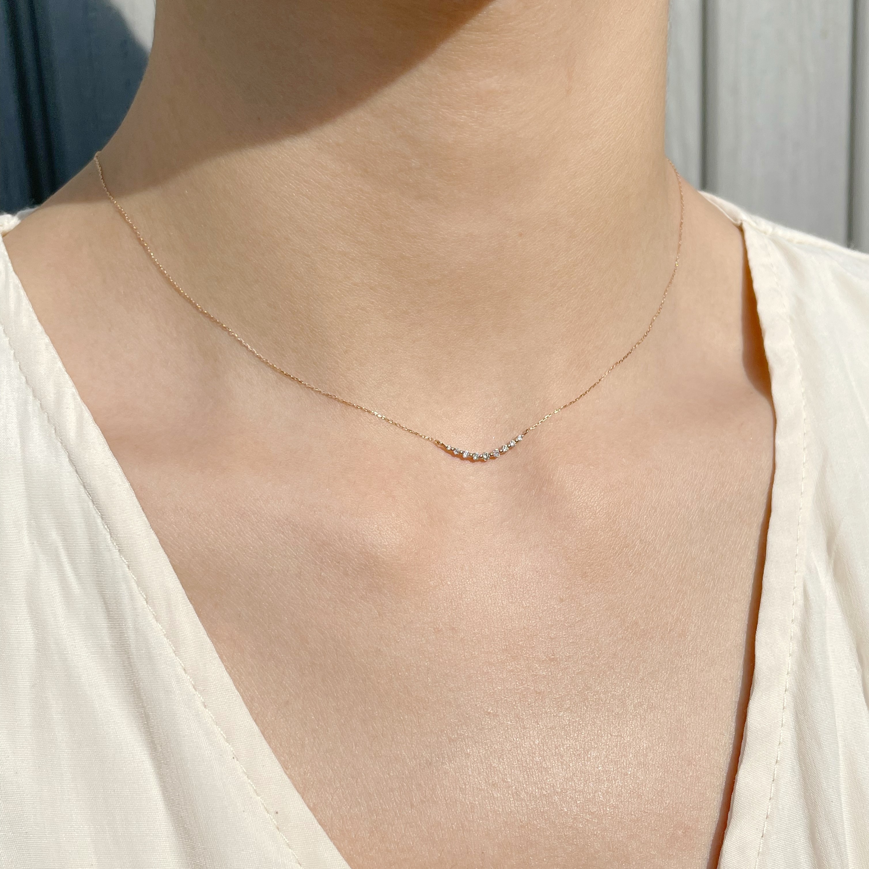 18K 0.10ct弧形排鑽鎖骨鍊