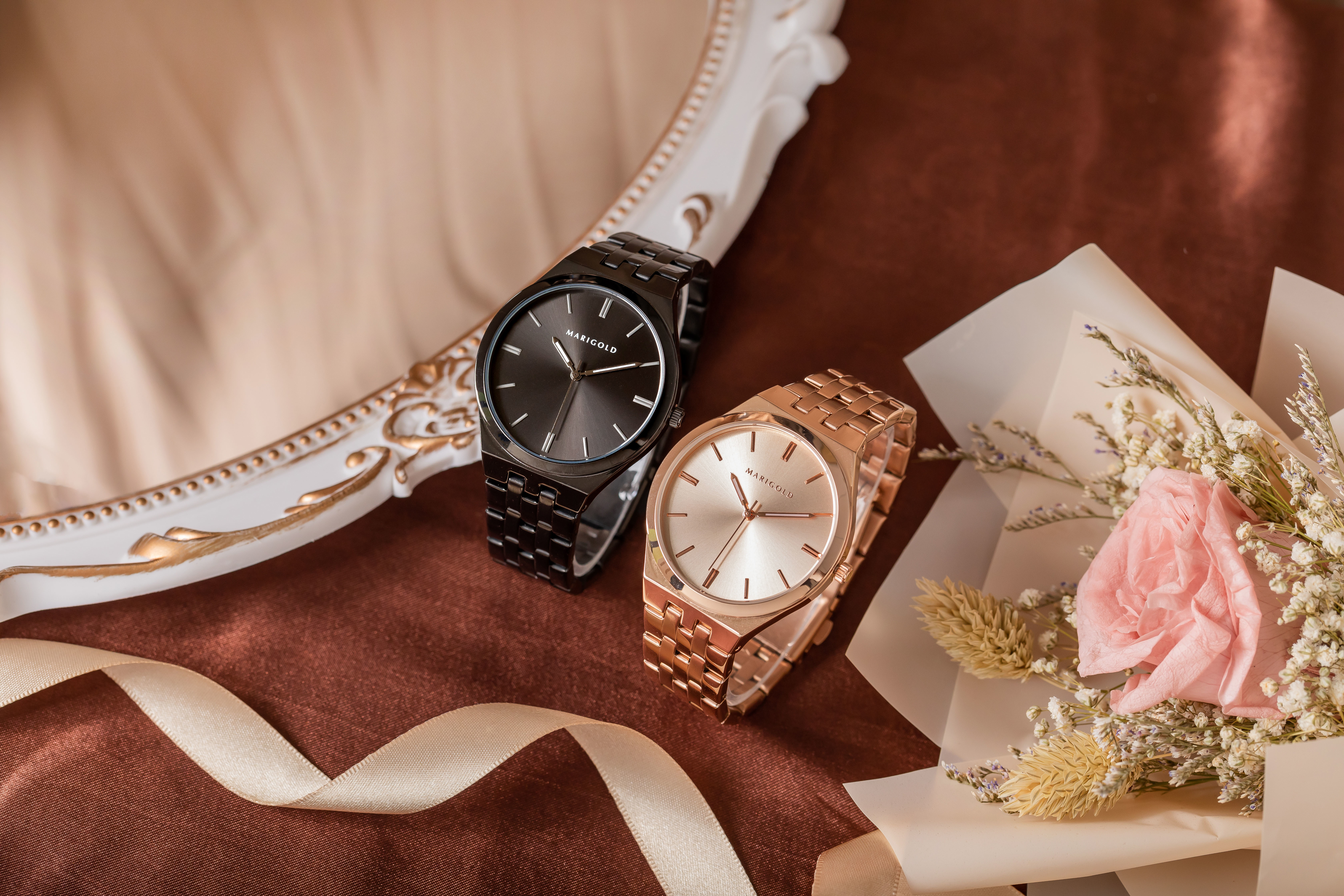 【穩定期】七夕永生花情侶對錶禮盒-Glamorous粉膚面-鍊帶玫金+黑面-鍊帶黑