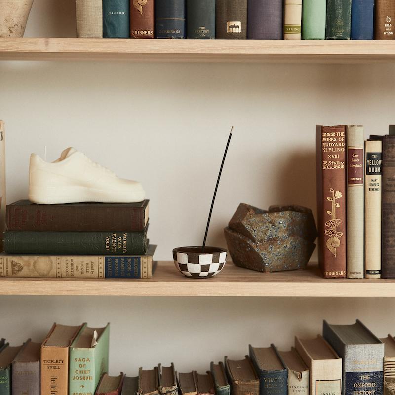 No.04 Teakwood & Tobacco 柚木菸草 線香 - P.F. Candle Co.