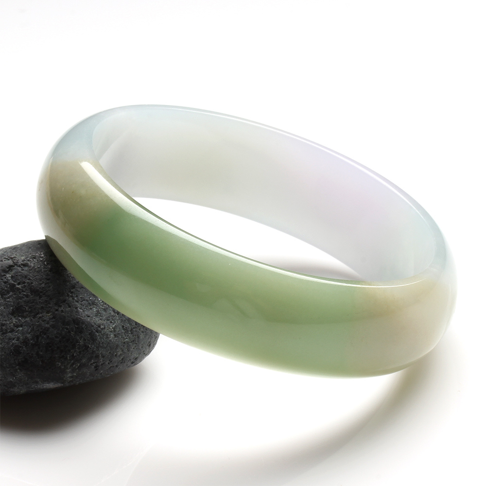 【雅紅珠寶】天然三彩翡翠貴妃鐲-寬版-#16.5-美如冠玉