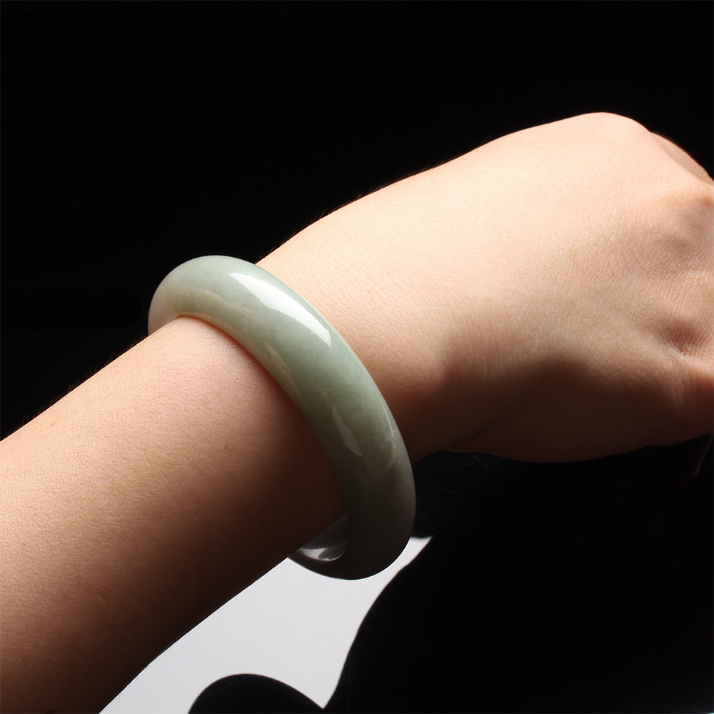 【雅紅珠寶】天然春帶彩冰糯種翡翠玉鐲-寬版-#19-春光明媚