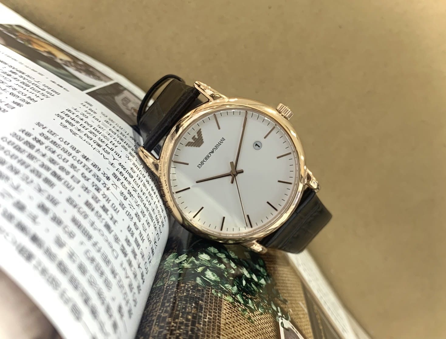 【EMPORIO ARMANI】簡約時尚腕錶 AR2500 (黑面)/ AR2502 (白面)  43mm 現代鐘錶