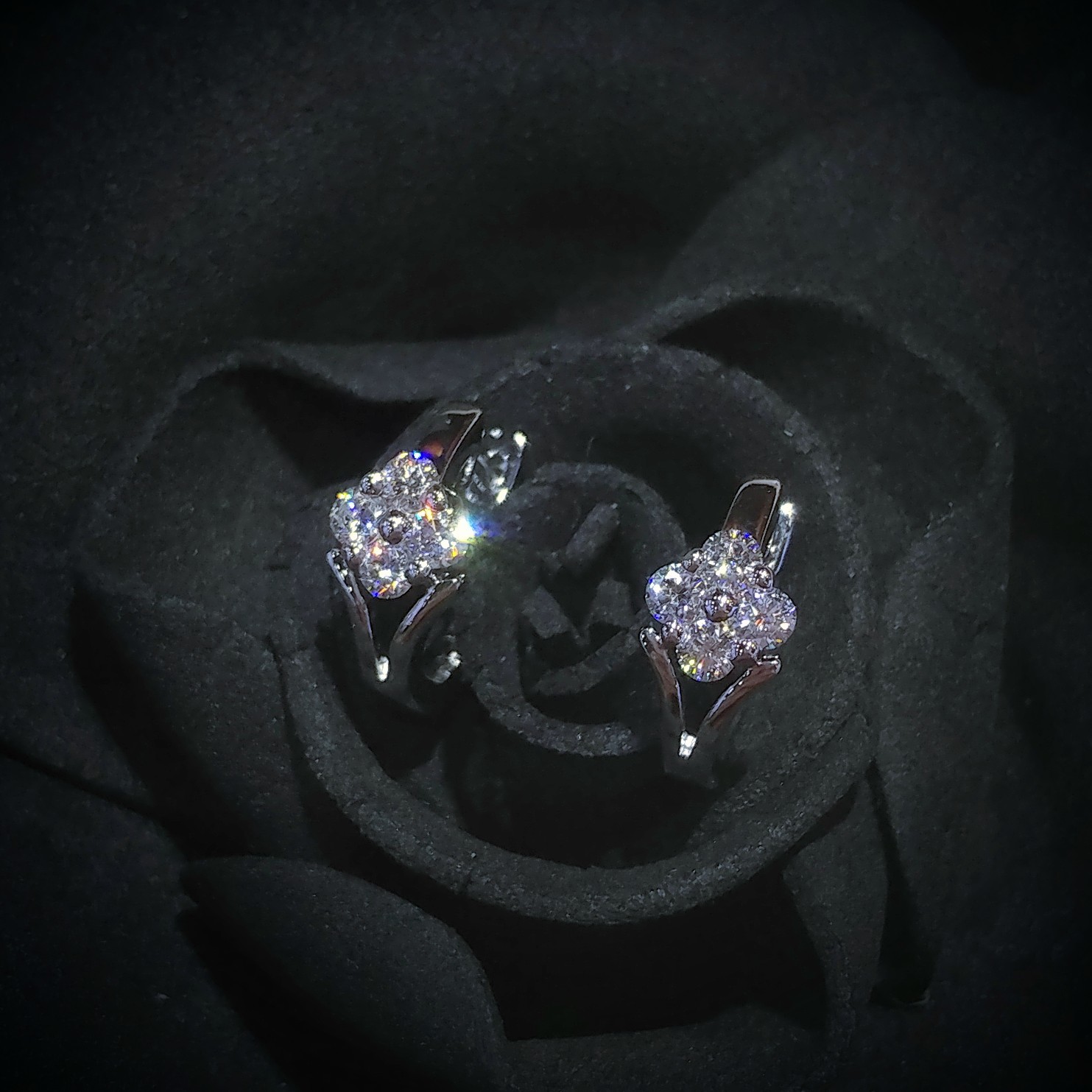 18K White Gold 0.35ct Diamond Hoop Earrings