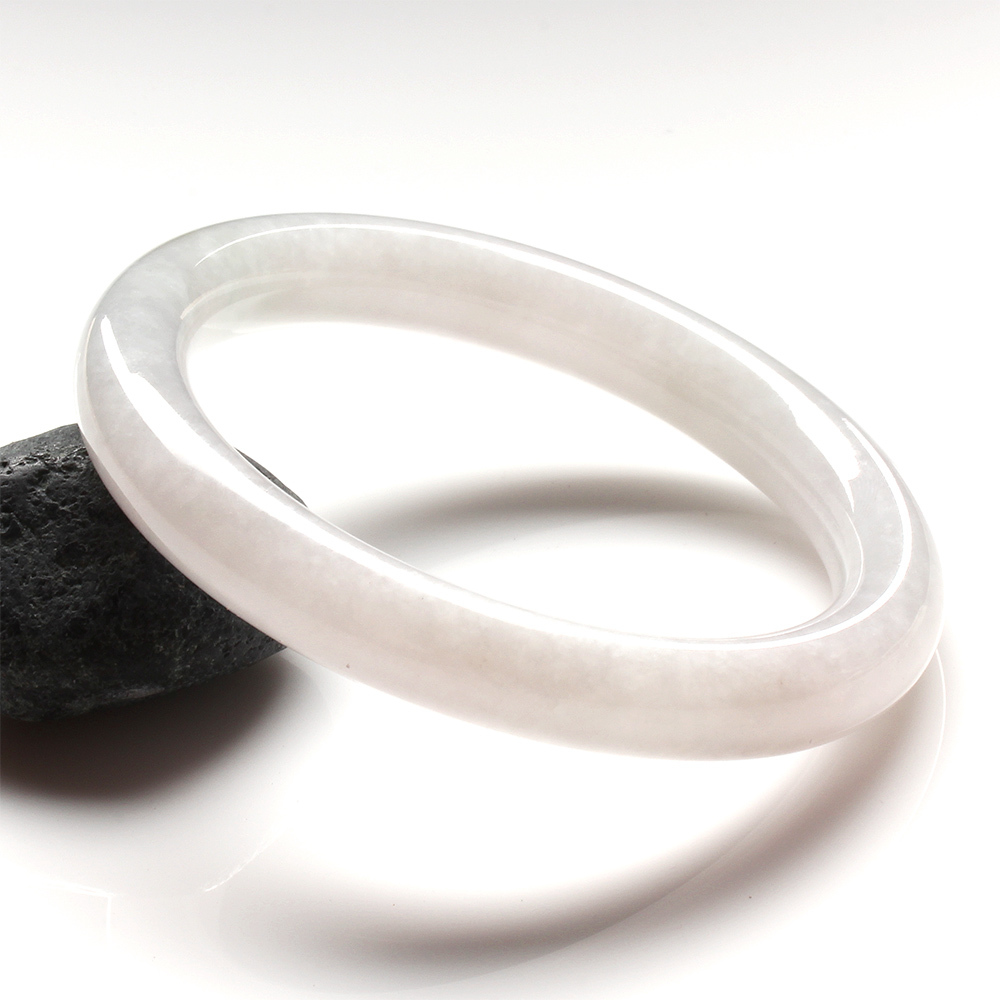 【雅紅珠寶】天然淡紫蘿蘭冰糯種翡翠圓骨手鐲-#18-如詩姻雨-B0132