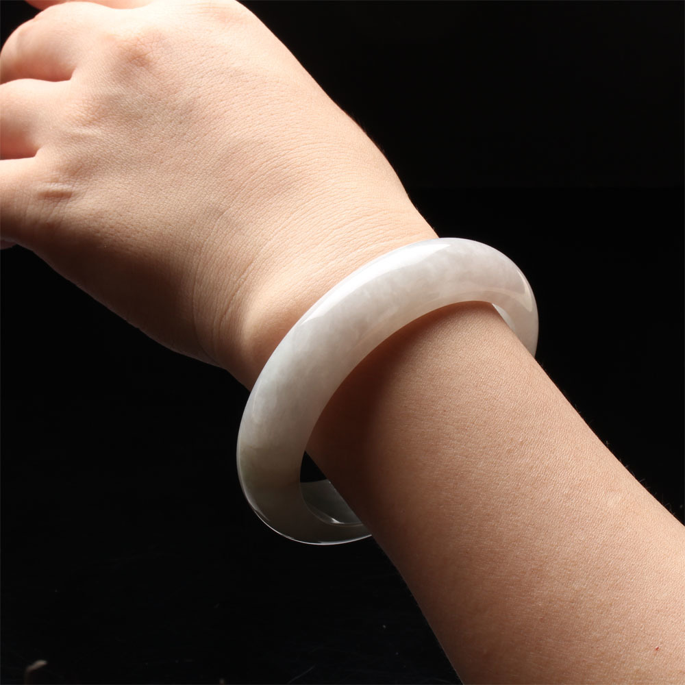 【雅紅珠寶】天然春帶彩翡翠手鐲-寬版-#19-豆蒄年華-B0005