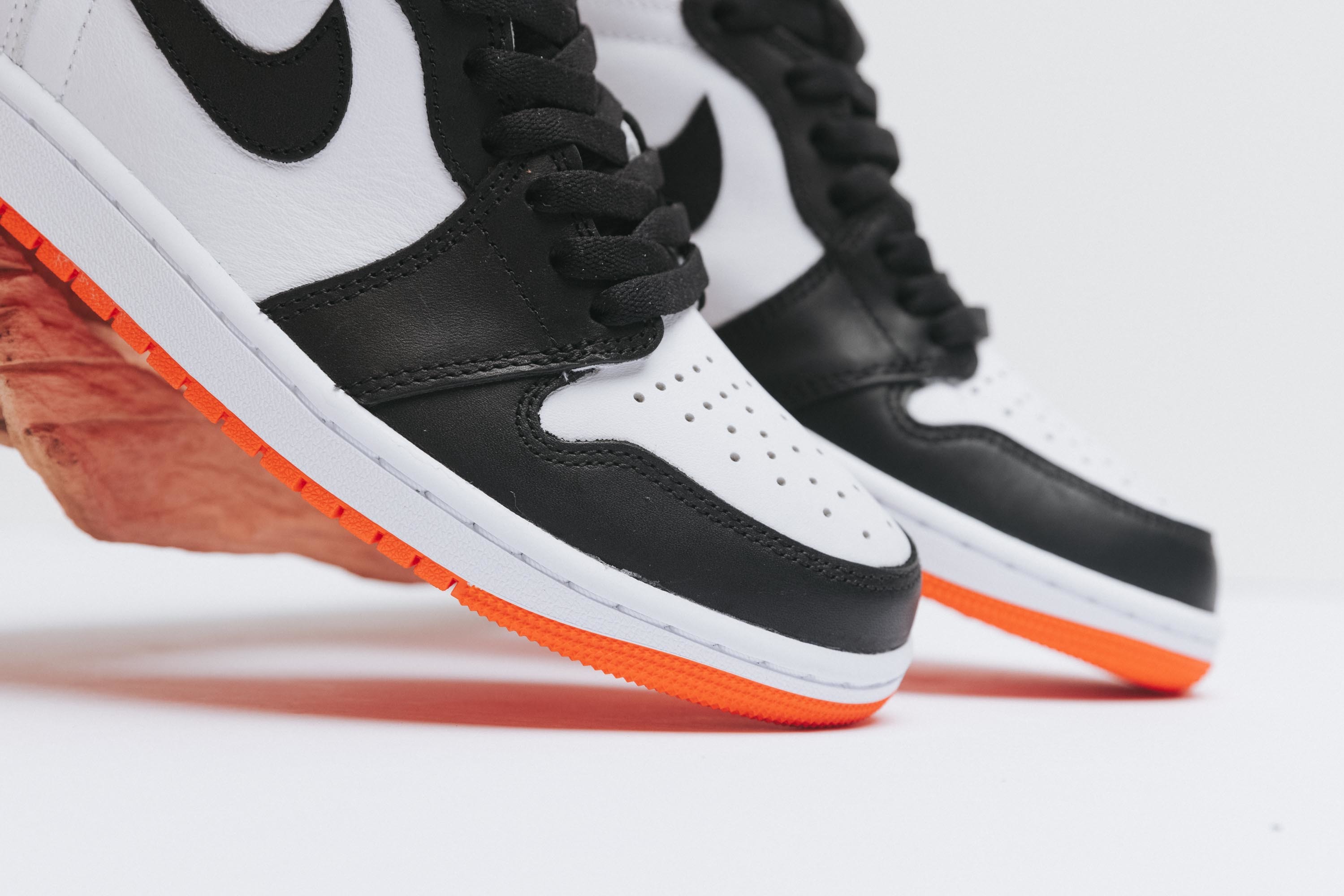 air jordan 1 high og orange