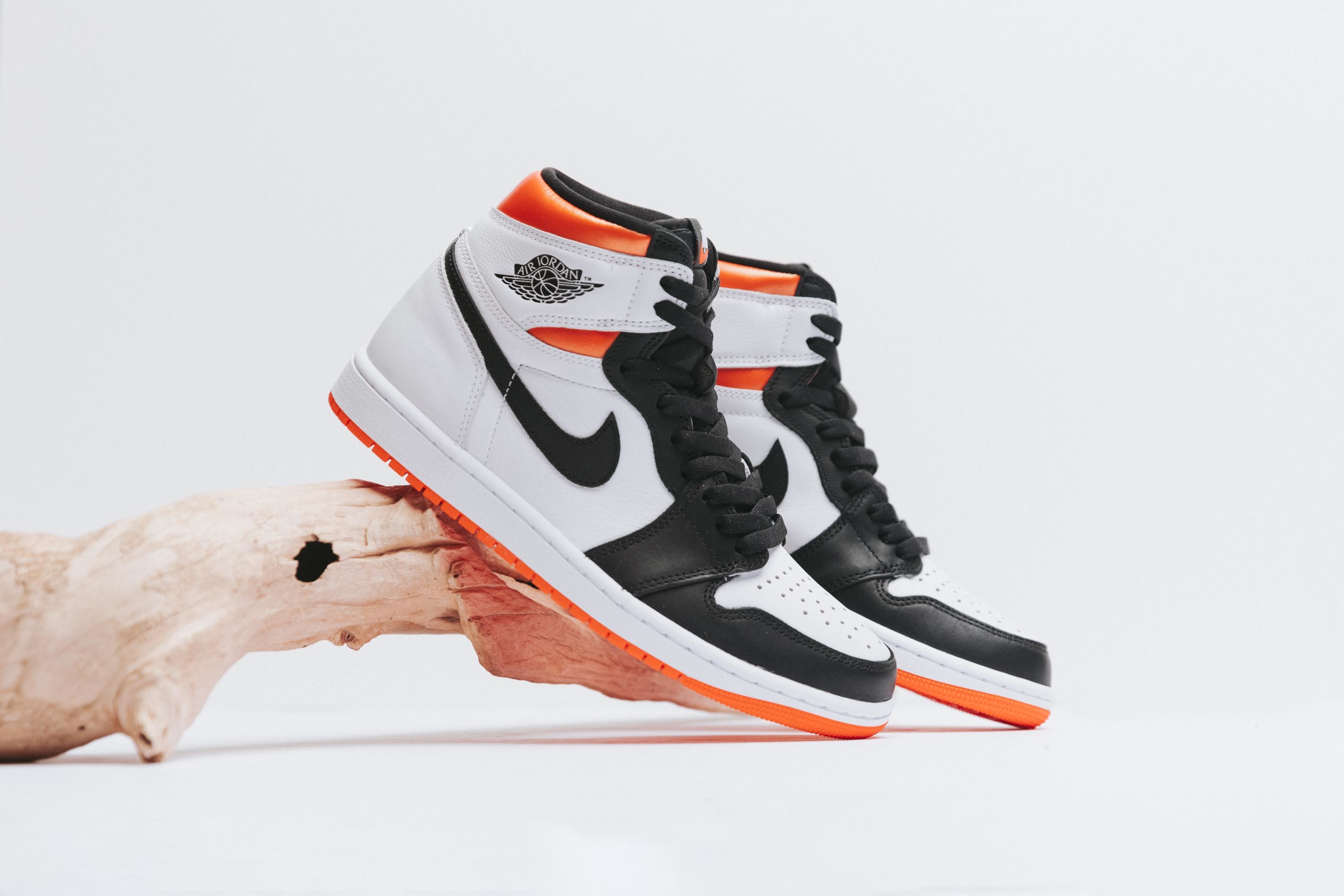 air jordan 1 high og orange