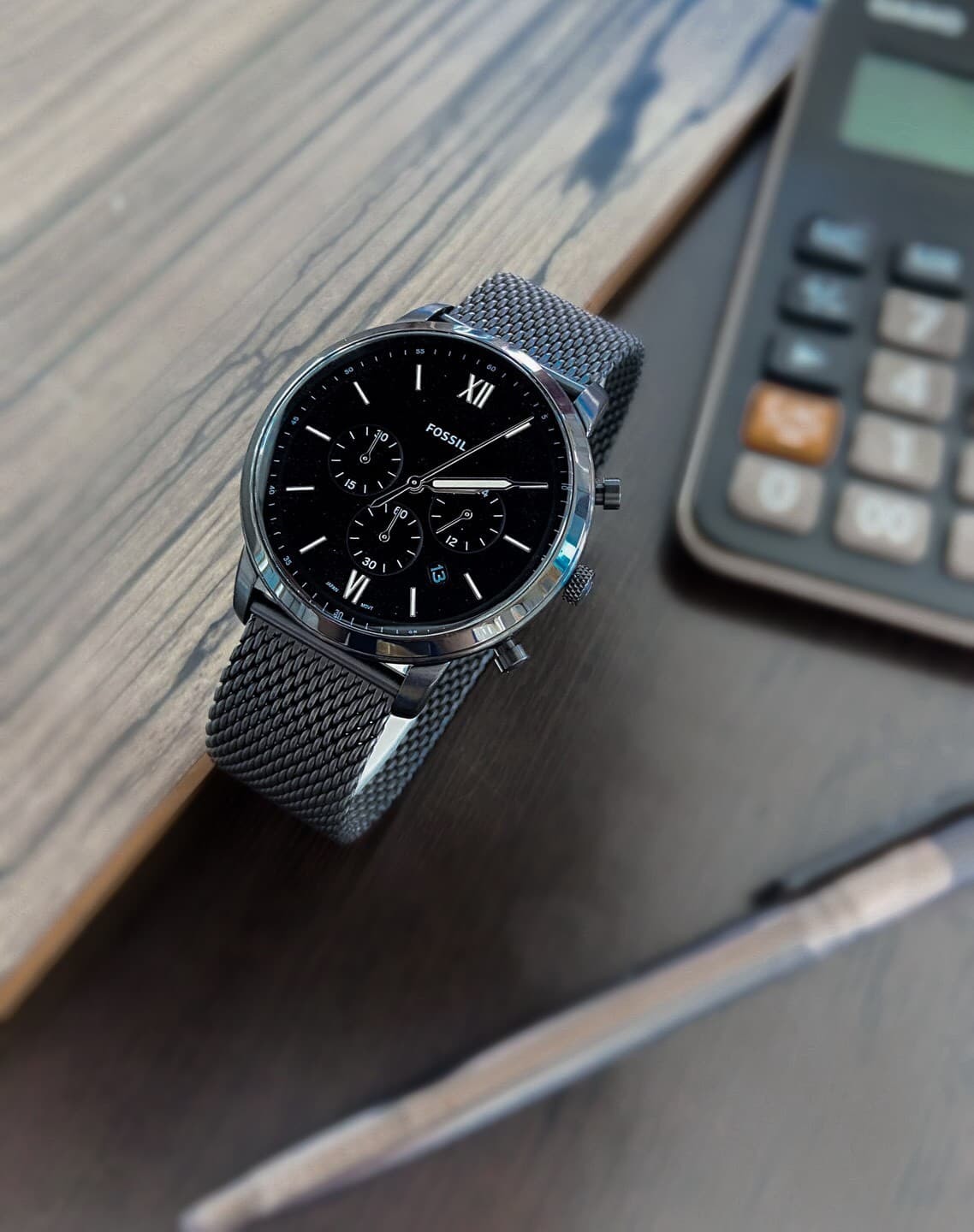 【Fossil】黑色時尚風三眼計時米蘭帶錶帶手錶 FS5707  43mm  現代鐘錶