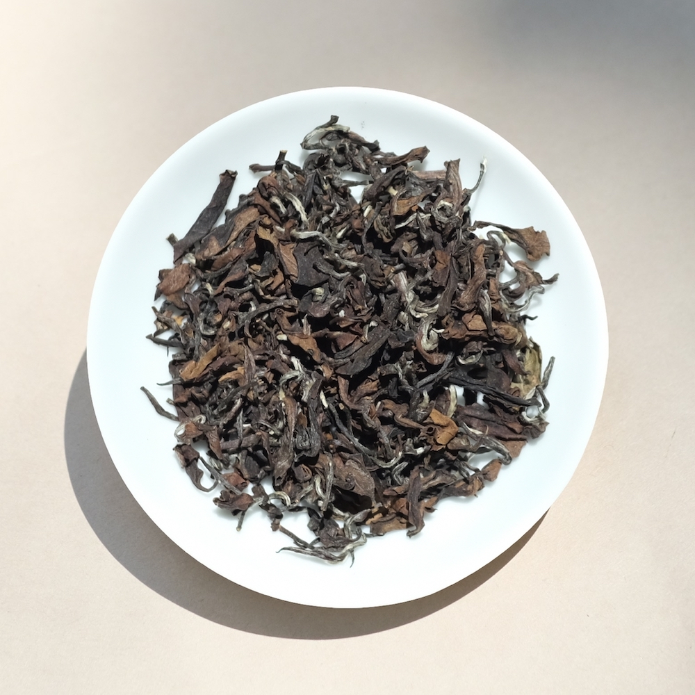 東方美人茶  姜肇宣