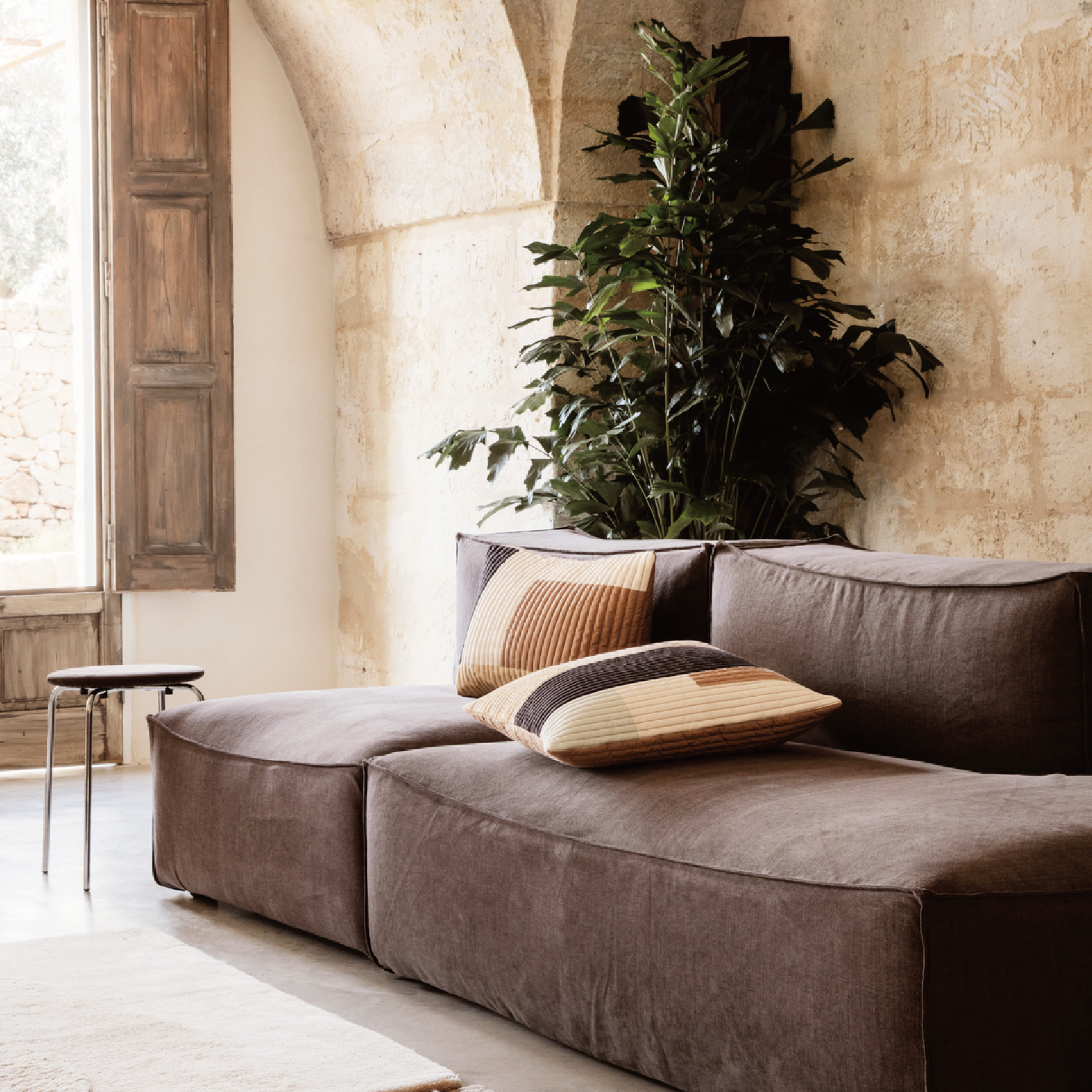 脈絡 / 正方抱枕 by ferm LIVING