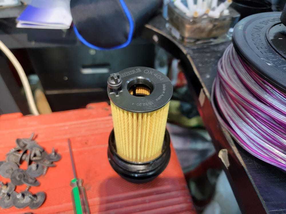 白色 bmw 120i m sport package fo tan juns car and audio 火炭 super nano service package 換油套餐 油隔