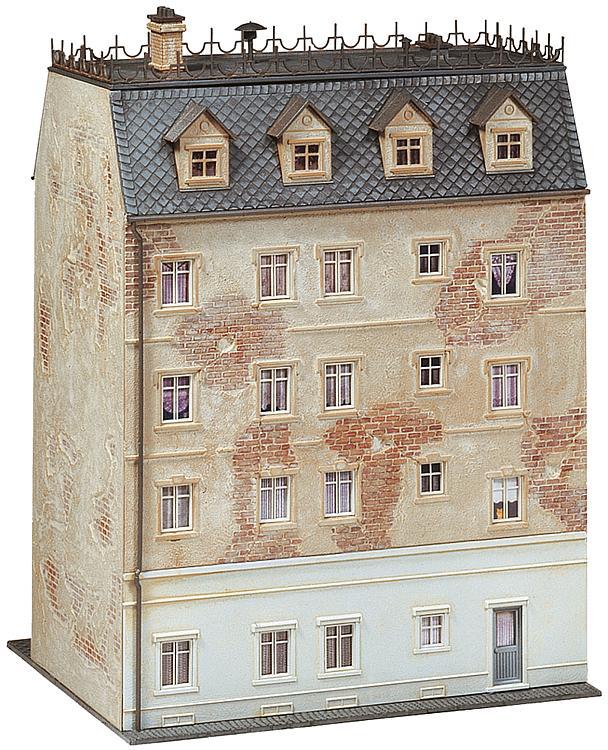 Faller 130451 HO scale, Dold Town butcher’s shop