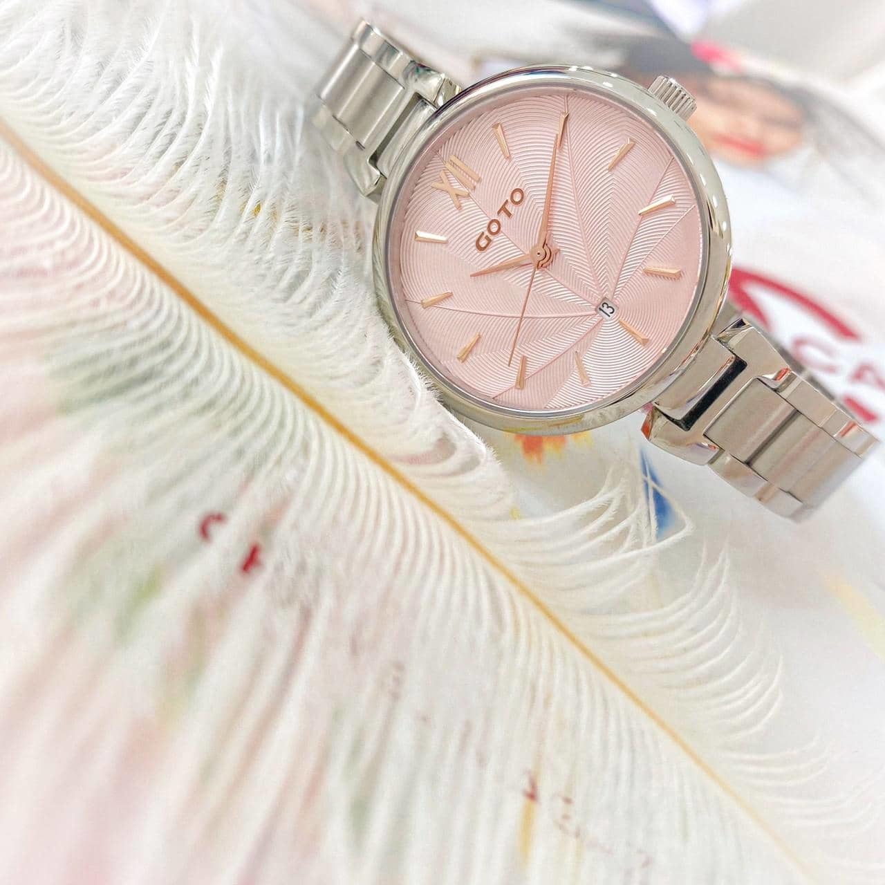 【GOTO】Peacock 孔雀系列-銀色x粉色  GS0098L-2S-841 33mm 現代鐘錶