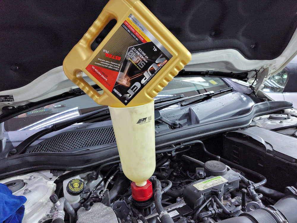 mercedes-benz a250 w176 換油 偈油 white 白色 浚車汽車 juns car and audio super nano super ester plus 5w40 oil service