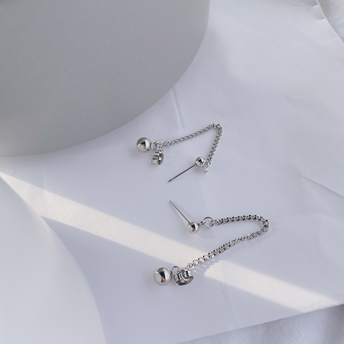 #現貨 (ACCE517) 鋼耳環 鍊條墜珠耳環/耳夾