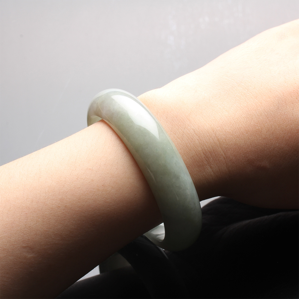 【雅紅珠寶】天然冰糯種綠翡翠玉鐲-寬版-#19-湖光山色-B0120