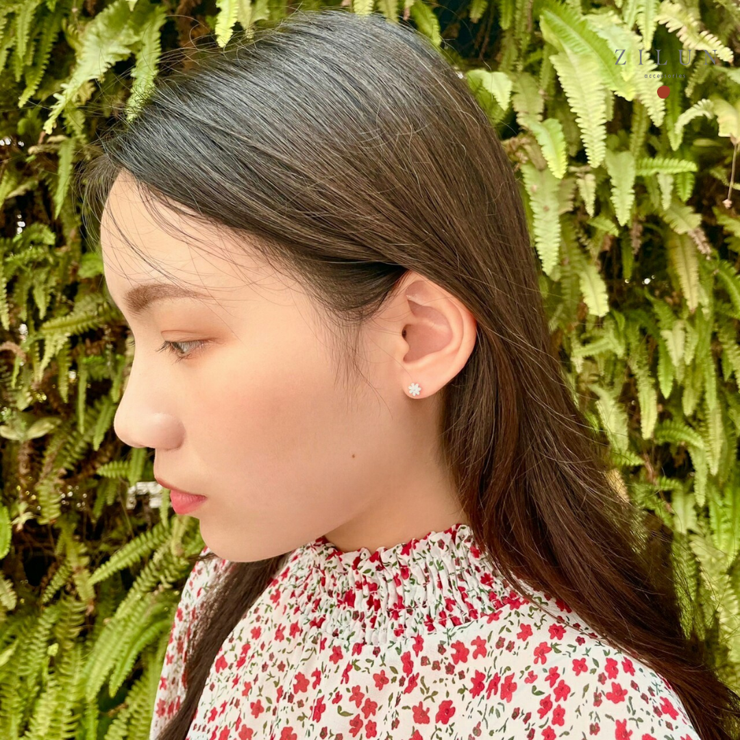 ｜簡約｜小白花 • 純潔白 • 耳針耳夾 • 925silver • 純銀耳飾