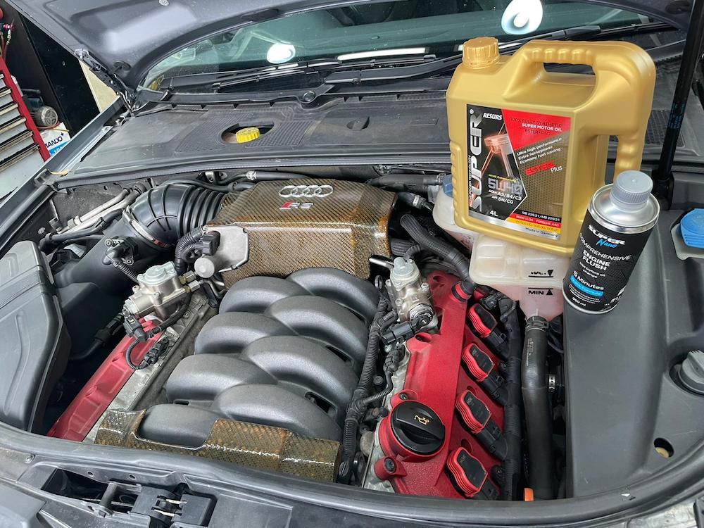 gray 灰色奧迪 Audi RS4 B7 JSC Starex Garage 葵涌 super nano service package 引擎修復 換油套餐 engine flush 清洗劑 機油 偈油 Super ester plus 5w40