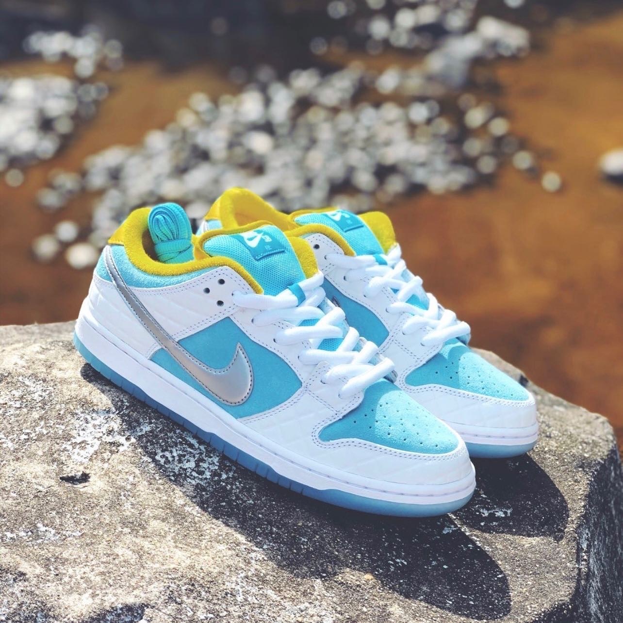 Nike SB Dunk Low FTC 銭湯 Nike SB Dunk Low FTC Lagoon Pulse Men's - DH7687-400 - US