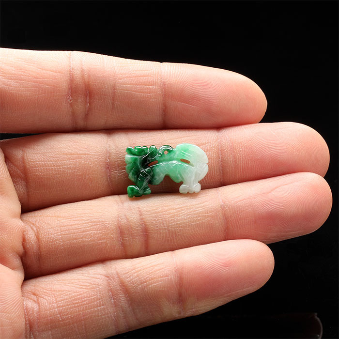 【雅紅珠寶】天然翡翠玉項鍊-十二生肖-龍-真龍天子-A0019