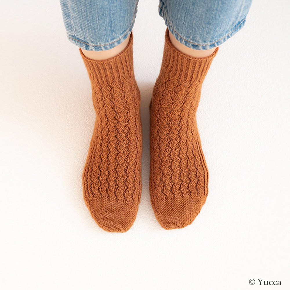 Cinnamon Sock Pattern by Yucca