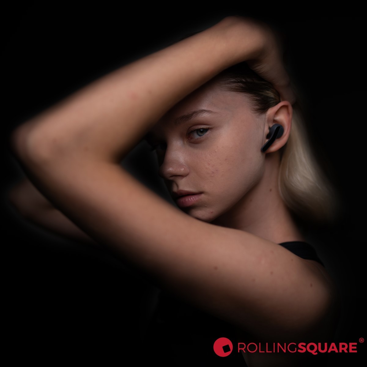 Rolling Square HYPHEN Shop Smart Concept Headphones Earbuds