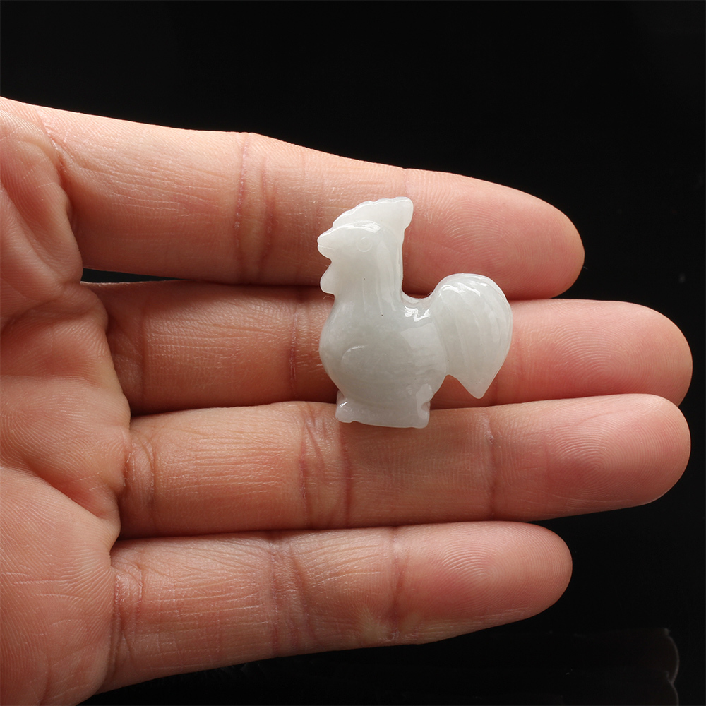 【雅紅珠寶】天然白翡翠玉項鍊-十二生肖-雞-鶴立雞群-A0053