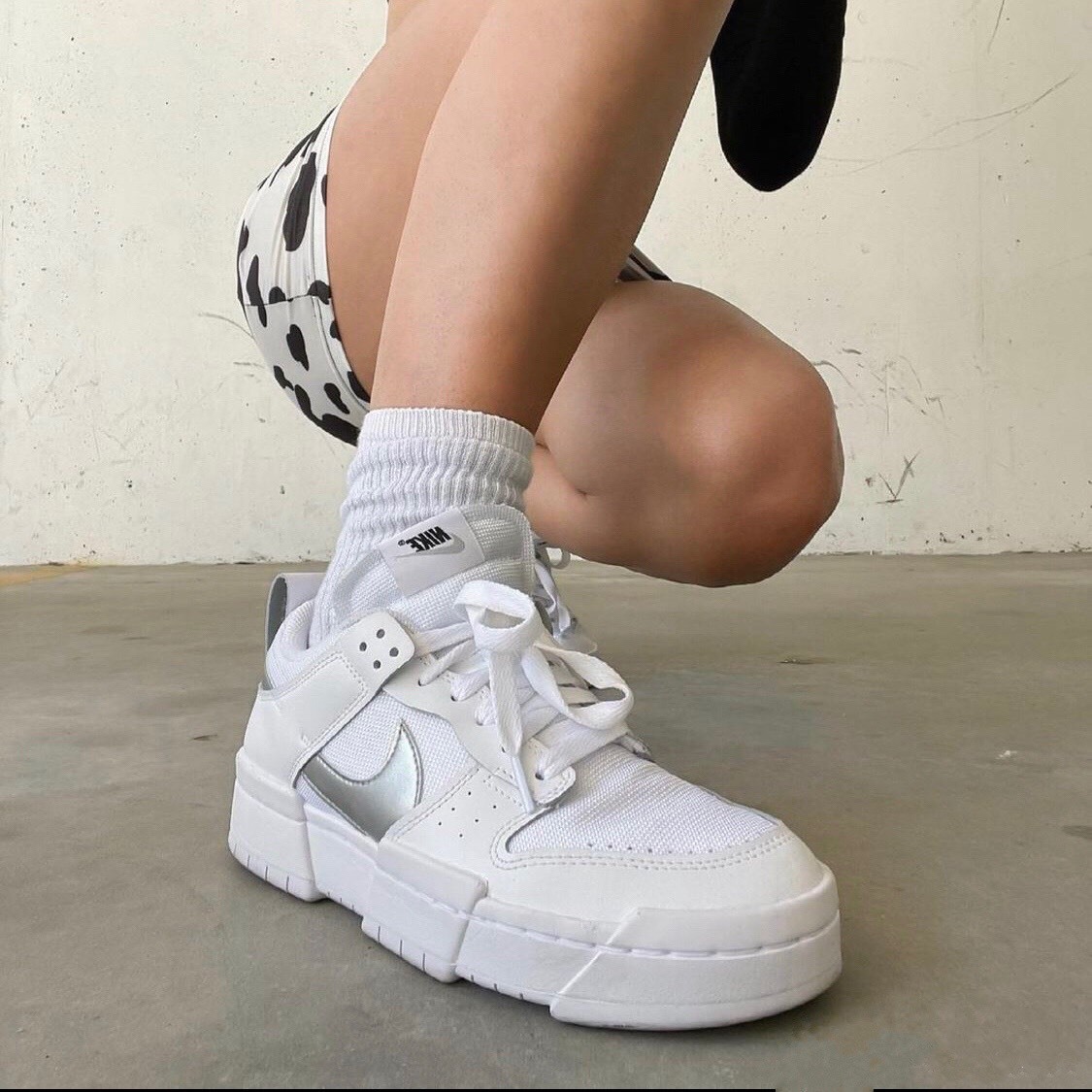 NIKE DUNK LOW DISRUPT "White Silver" 白銀 解構女鞋 (DJ6226100)