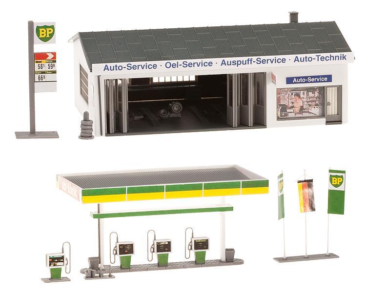 Faller 130345 HO scale, Petrol station with service bay