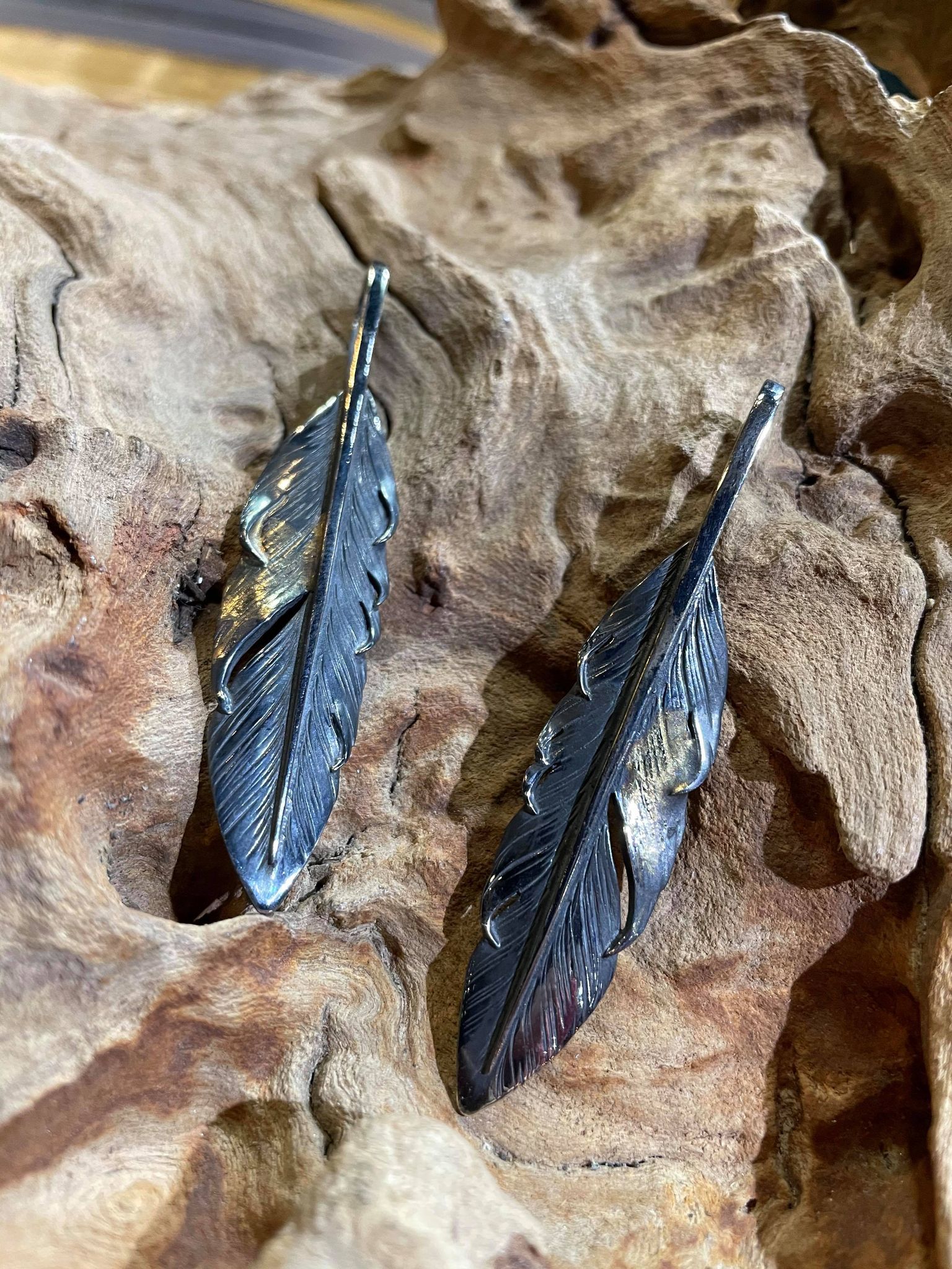 *Black Venom Jewelry- Freedom & Prayer M(6cm) 18K鎏金硫化羽毛