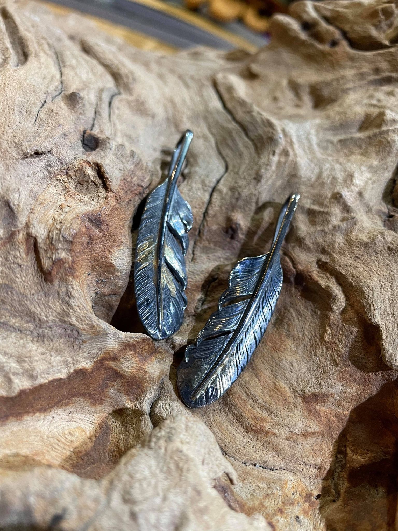 *Black Venom Jewelry- Freedom & Prayer S(5cm) 18K鎏金硫化羽毛