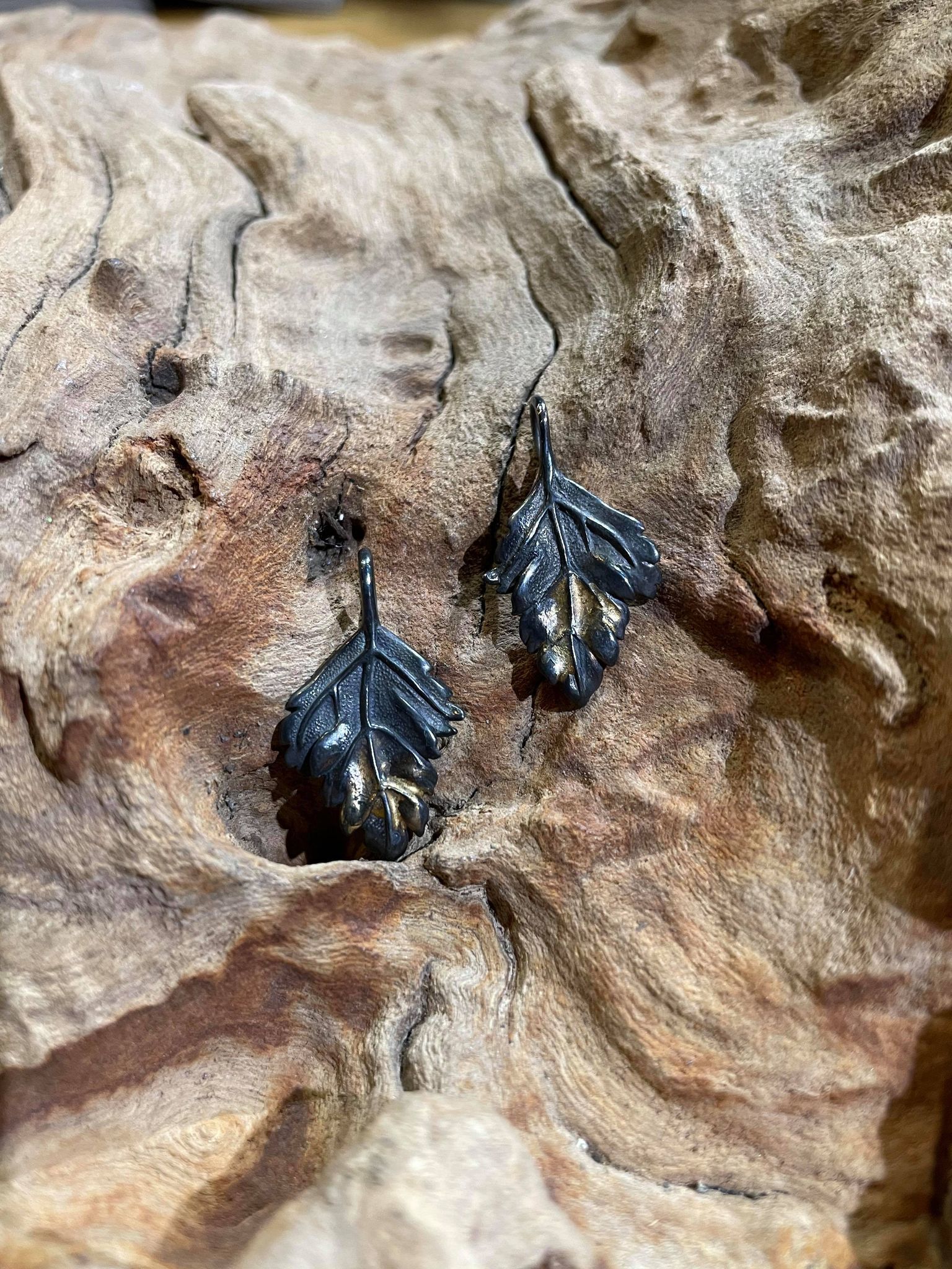 *Black Venom Jewelry- Freedom & Prayer  18K鎏金硫化罌粟葉