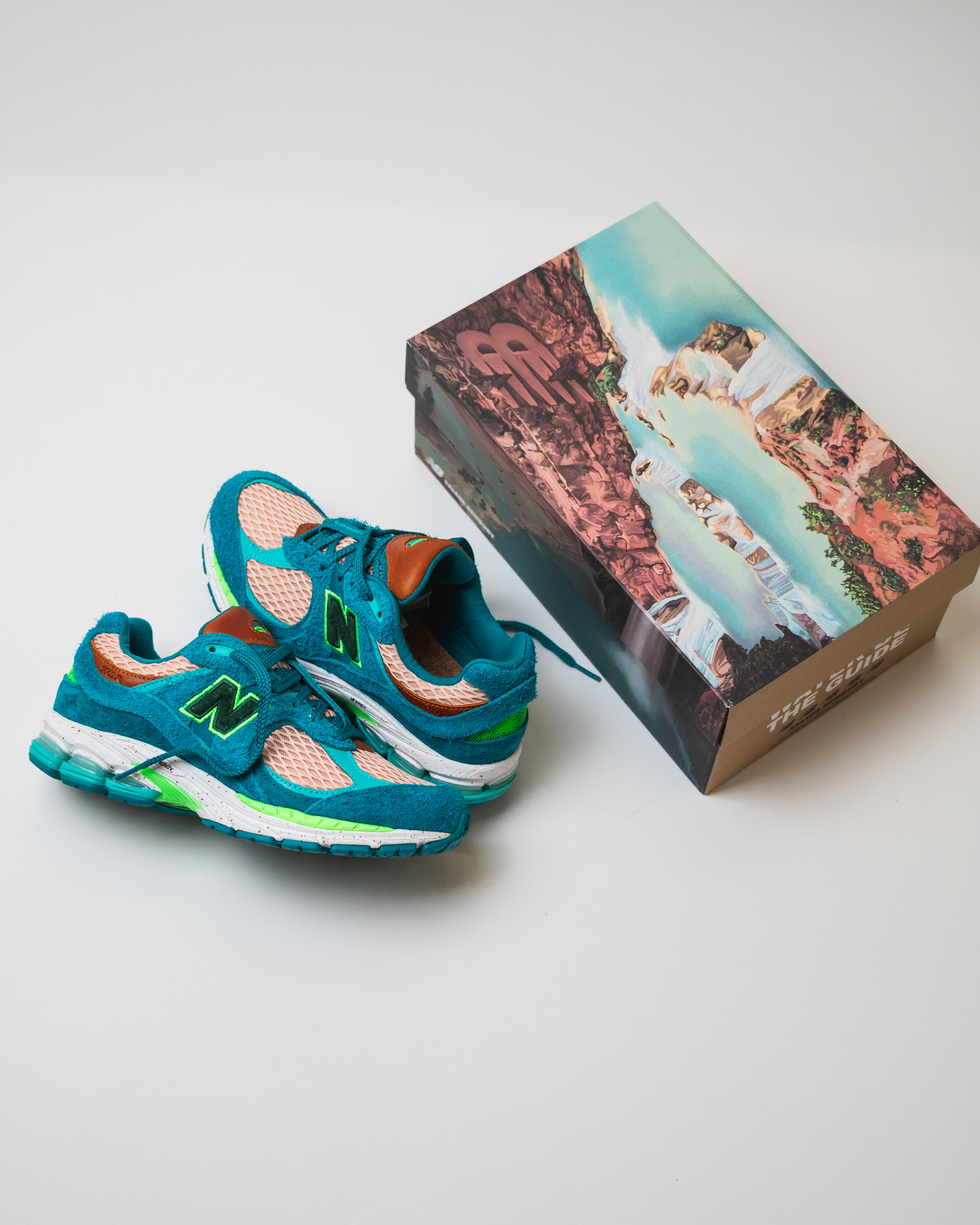 [現貨] New Balance Salehe Bembury Water Be The Guide ML2002RJ