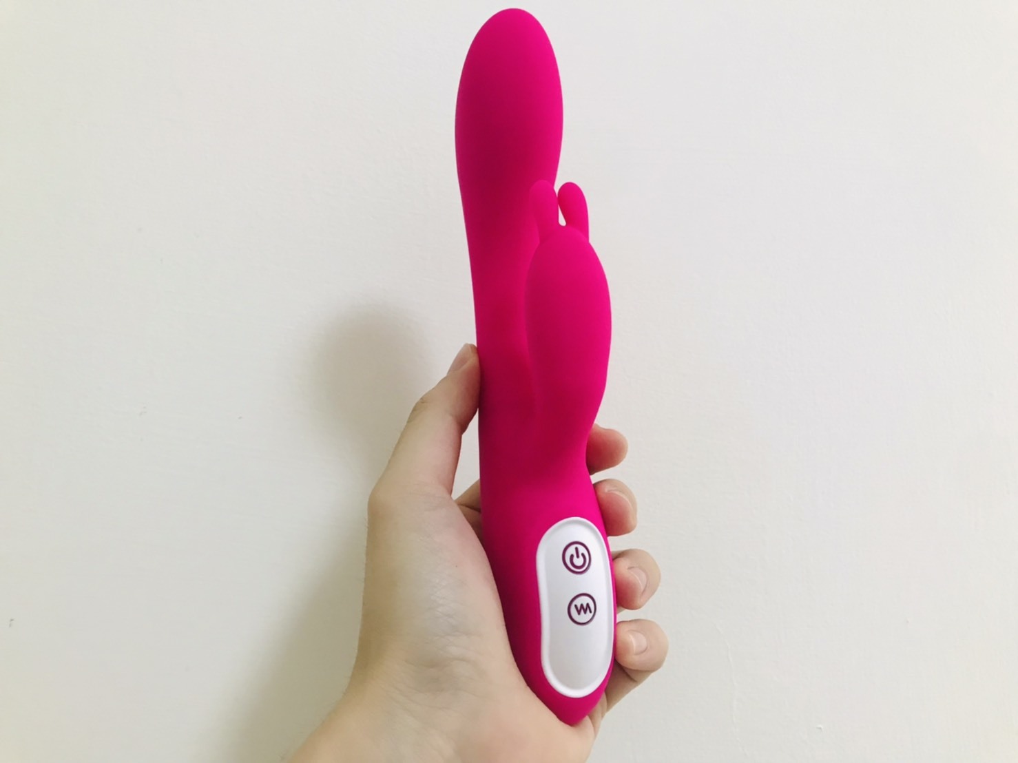 淘淘雙頭電動按摩棒，整體照片