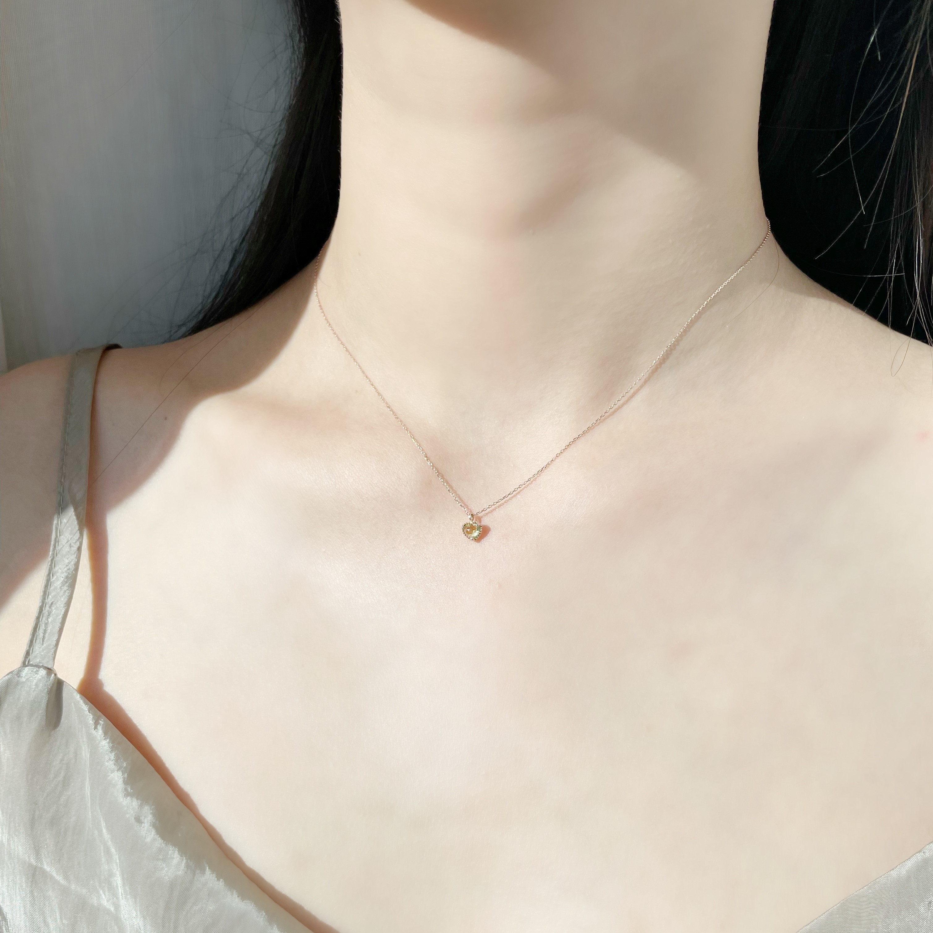14K Rosecut三爪愛心橄欖石項鍊