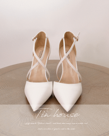 質感交叉尖頭高跟涼鞋