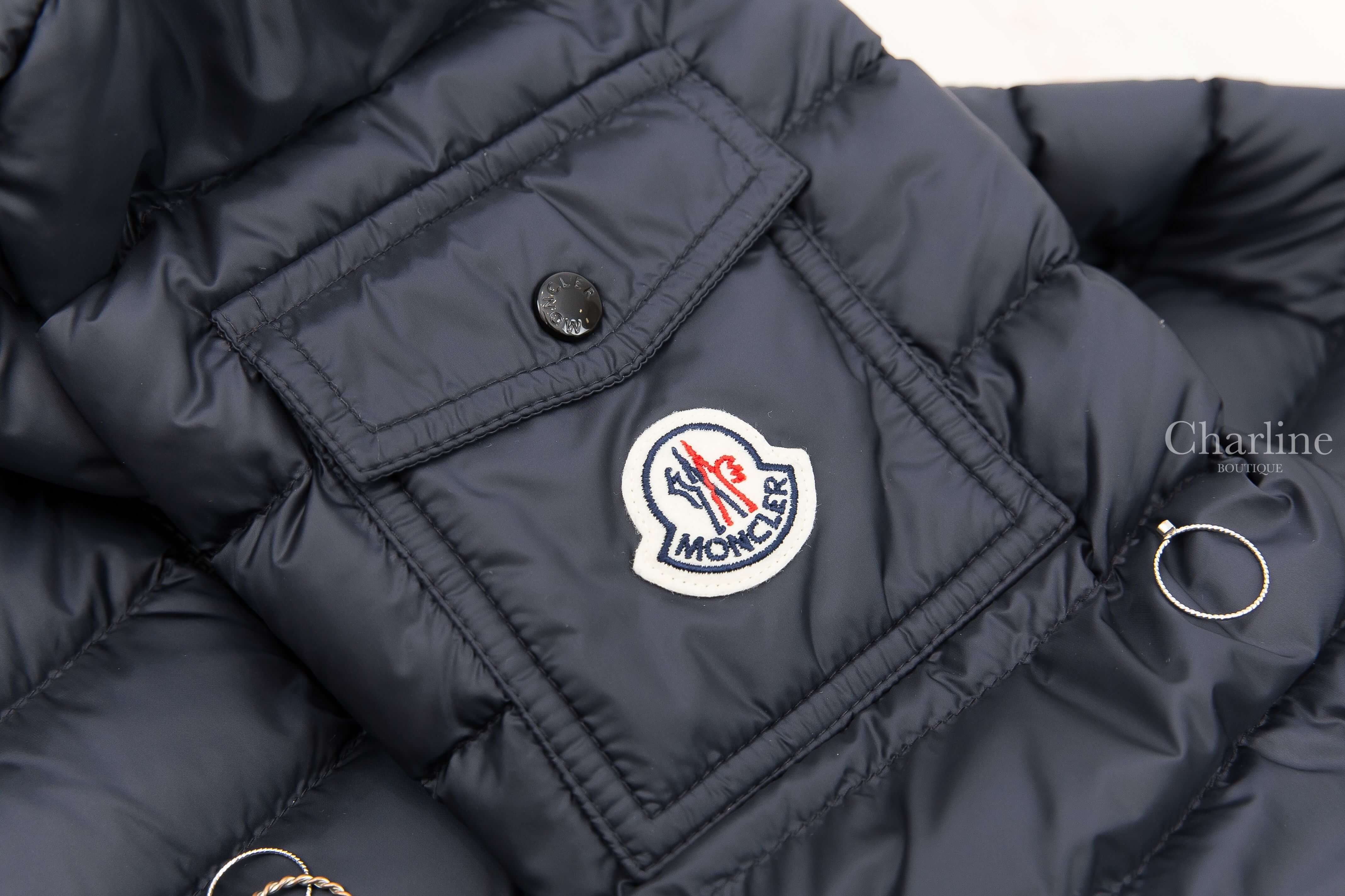 Moncler Ments 夜藍色拉鍊中長版連帽輕羽絨外套