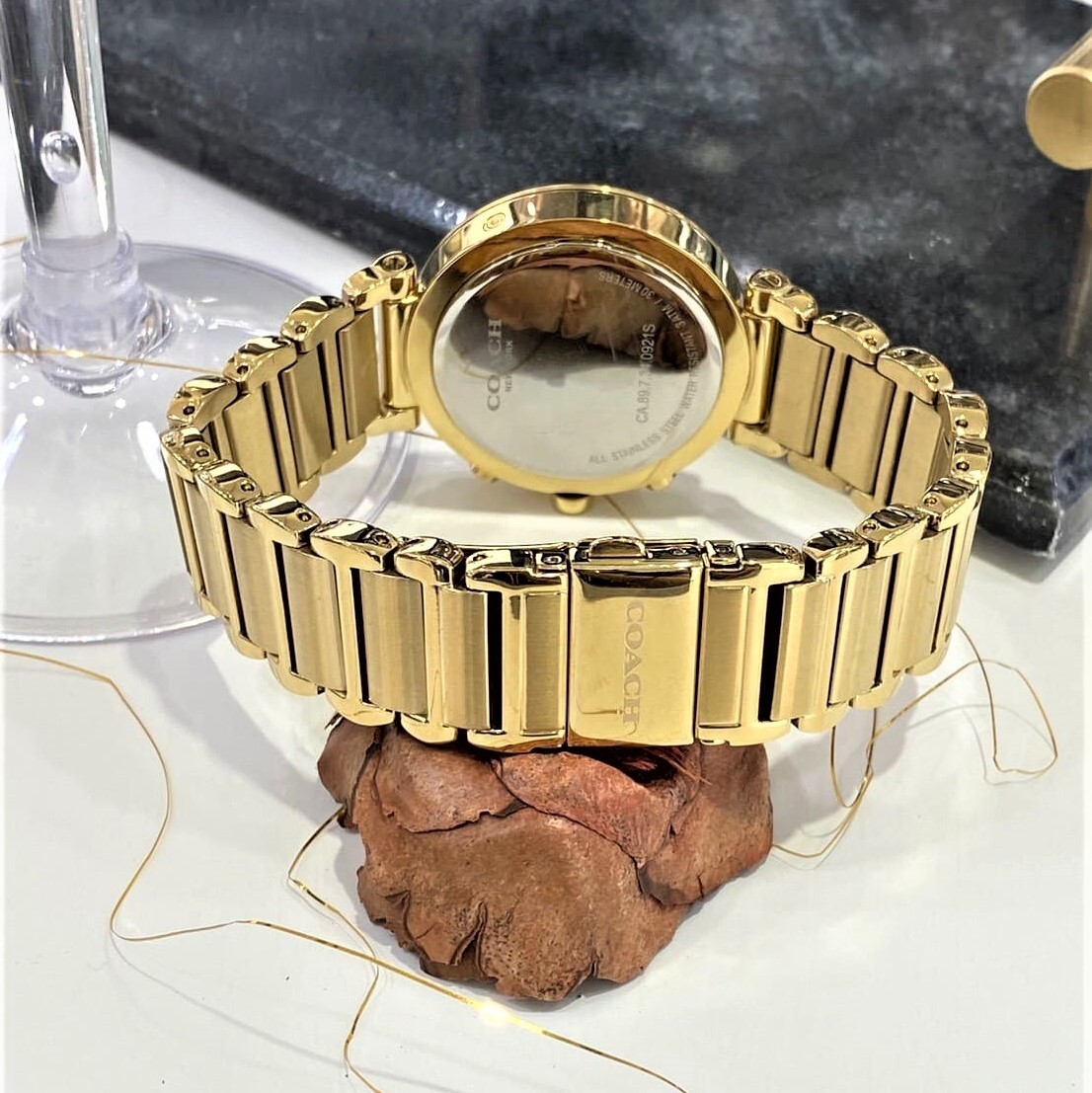 【Coach】金戀閃耀三眼晶鑽腕錶 CO14502037 (36mm) 現代鐘錶