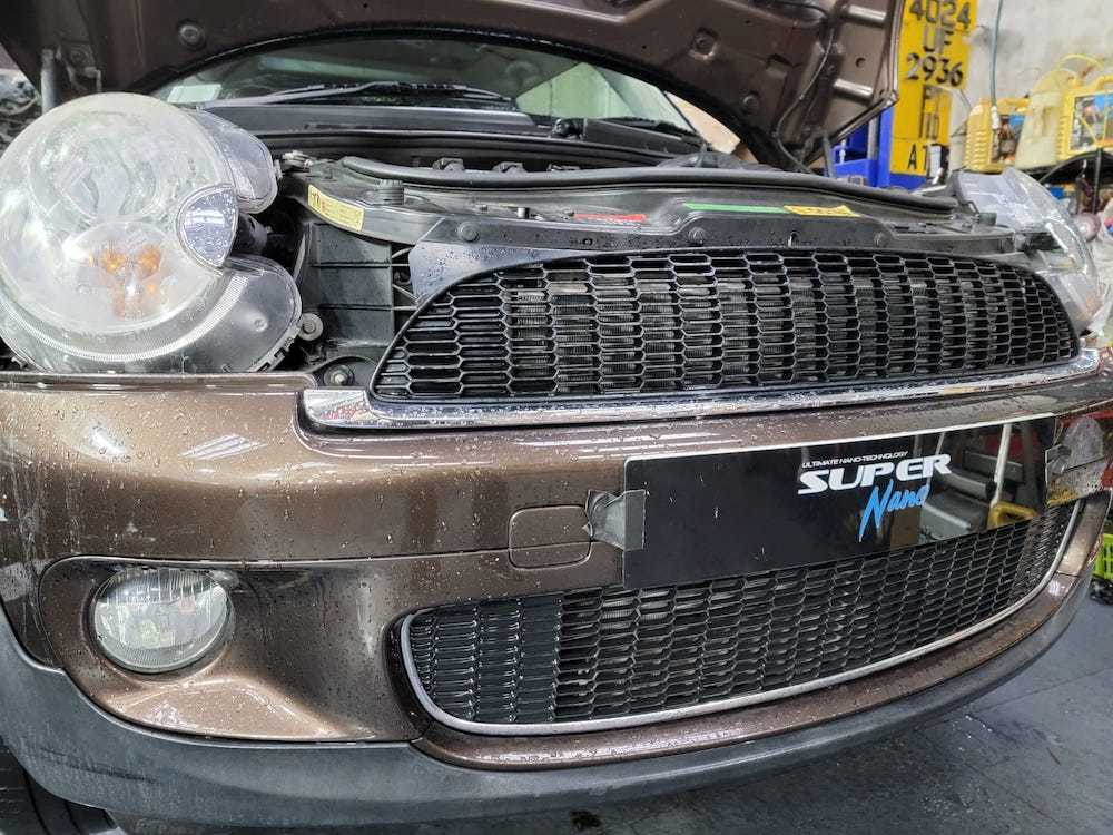 Mini cooper brown 浚車汽車音響精品電池 Super Nano 引擎修復劑 火炭 換油 偈油 Oil service motor oil