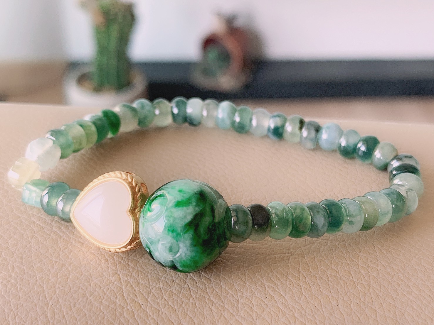 圓心／綠翡翠手作手鍊